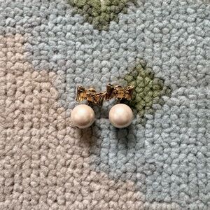 Kate Spade All Wrapped Up Pearl and Gold Bow Earrings
